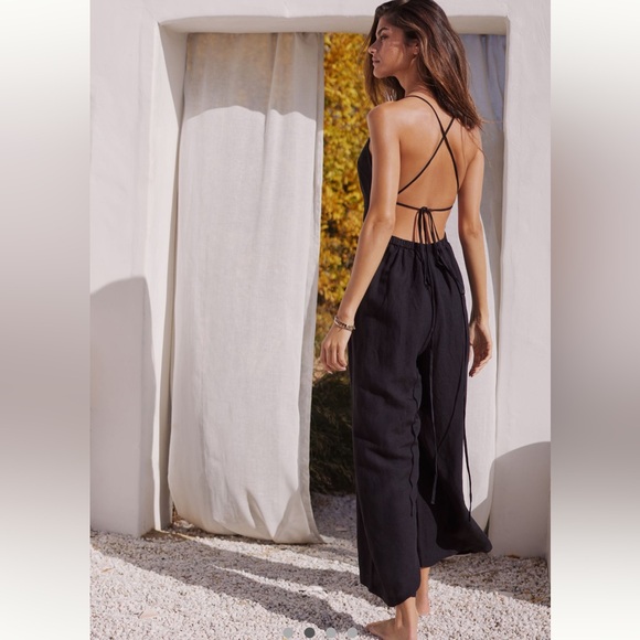 The Carrie Linen Wide Leg Black Jumpsuit Size XS - Picture 2 of 5